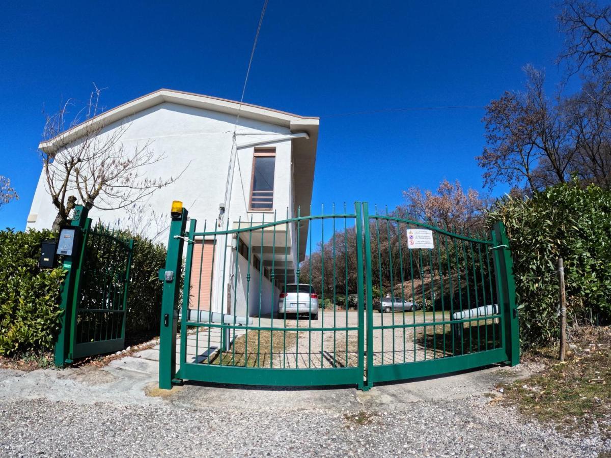 דירות אלביזאנו Garda Panoramic House מראה חיצוני תמונה